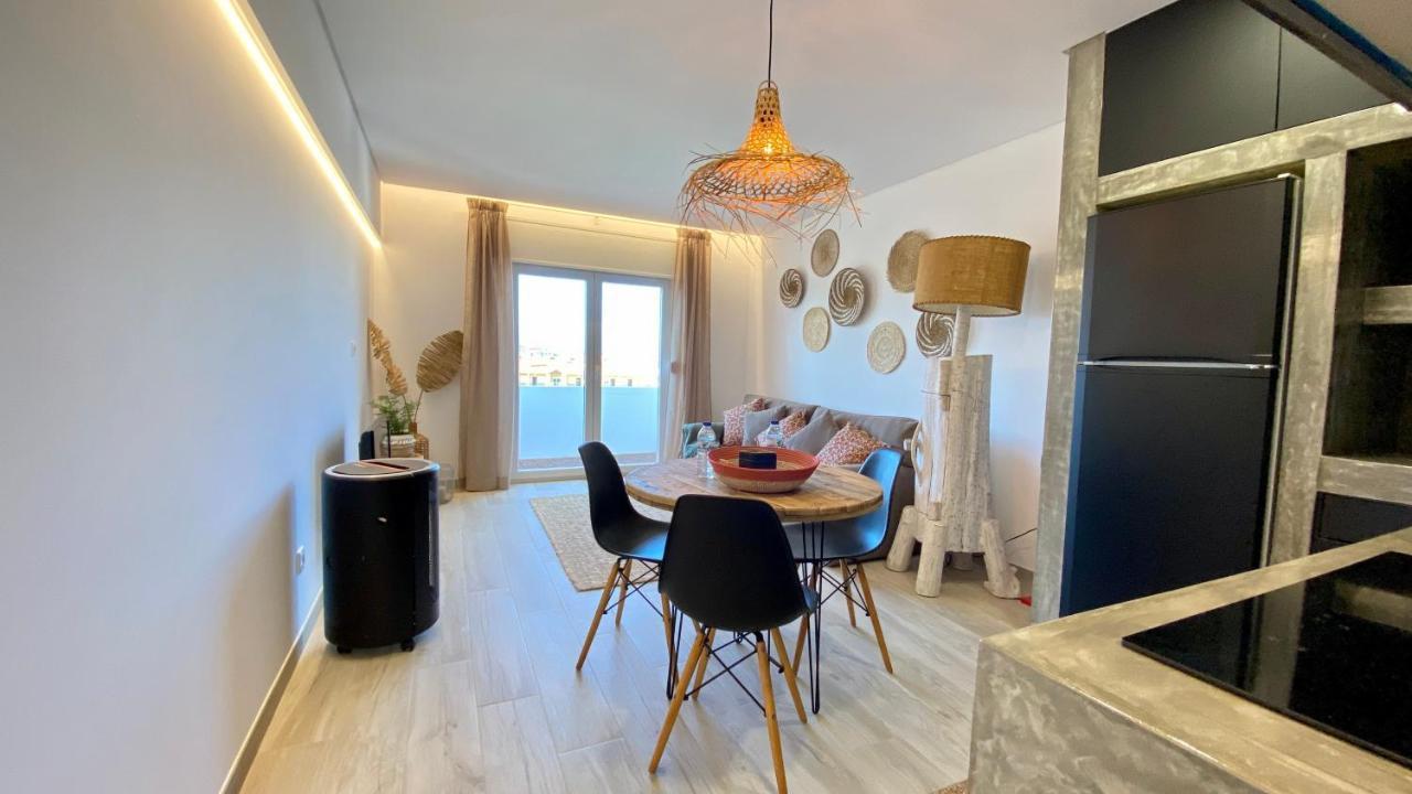Chillin Santa Cruz Apartment - Close To Beach Retreat Bagian luar foto